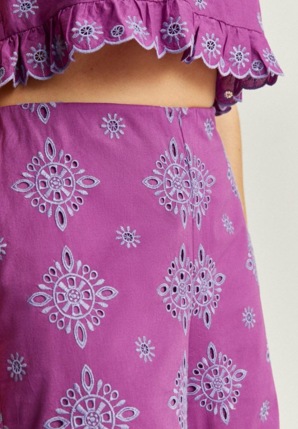 Michellesabena.shop0bbfe780a4 3