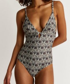 Michellesabena.shopb8483226bf 2