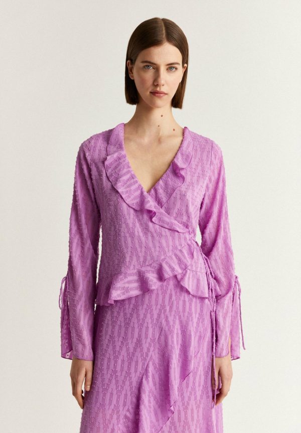 Michellesabena.shope11409a372 1